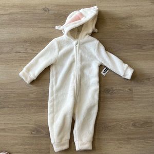🐰😊-NWT Old Navy Bunny Thermal Onesie
